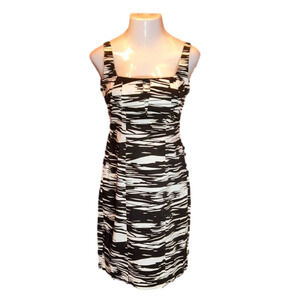 CALVIN KLEIN Lovely Brown & White Print Dress Size 8